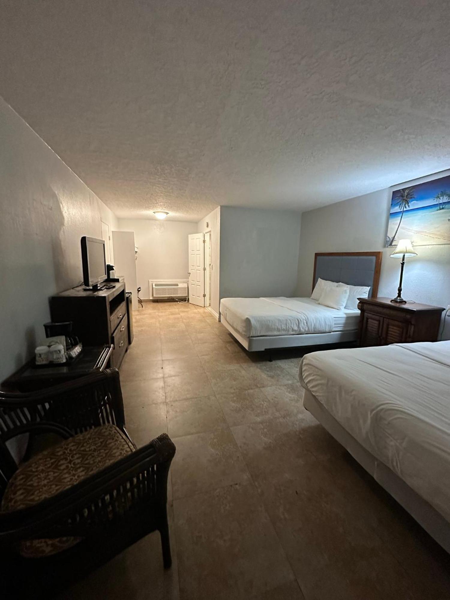 Tahitian Inn Boutique Hotel Tampa Exteriör bild