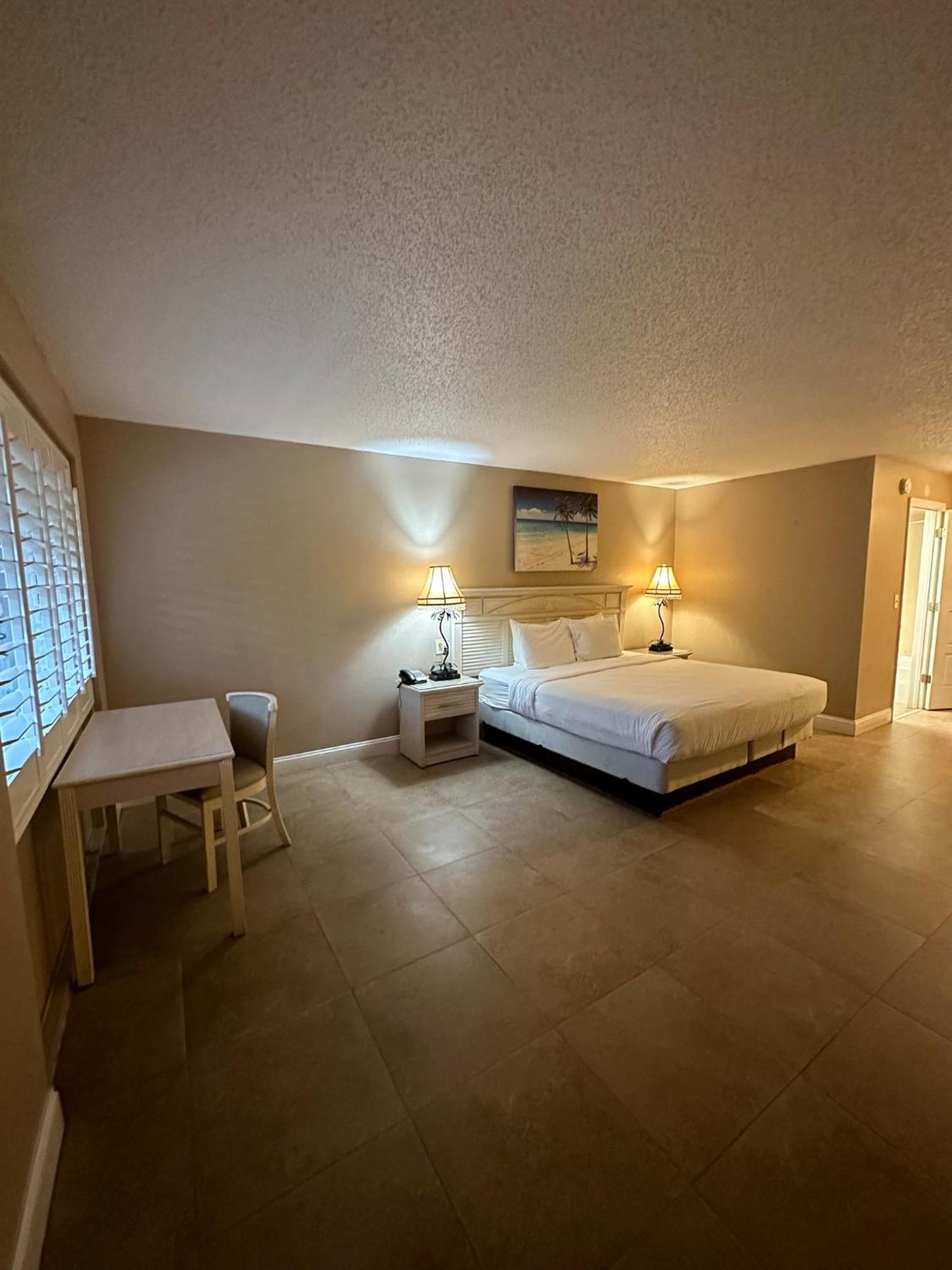 Tahitian Inn Boutique Hotel Tampa Exteriör bild